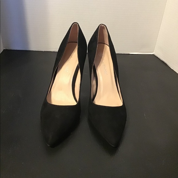 Anne Michelle Black Suede Heels - Picture 7 of 12